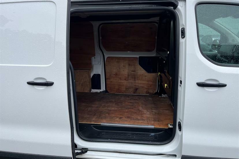 Citroen Dispatch 2.0 Bluehdi 1400Driver Pro M Panel Van 6Dr White #14