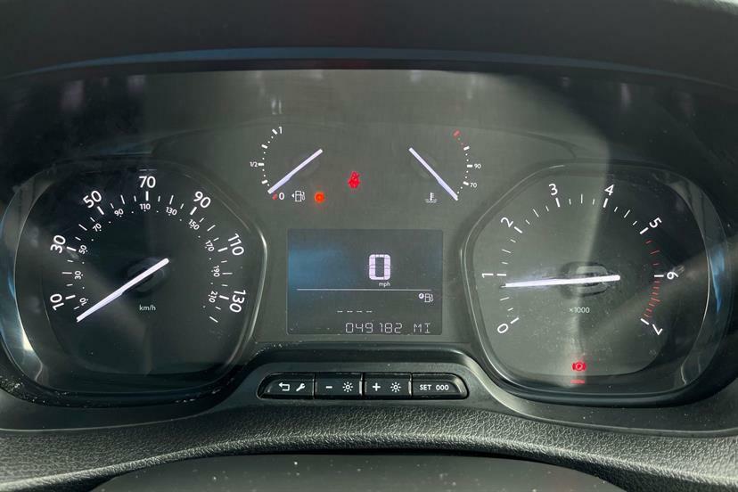 Citroen Dispatch 2.0 Bluehdi 1400Driver Pro M Panel Van 6Dr White #15