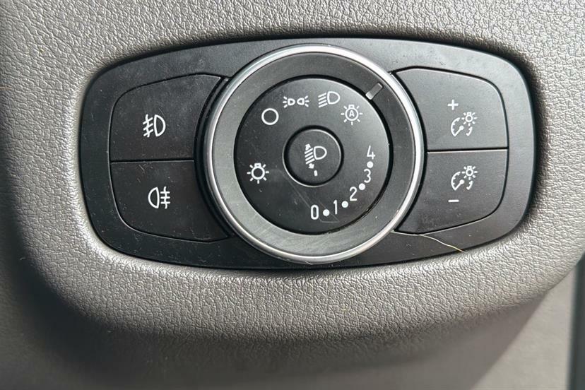 Ford Transit Connect 1.5L 250 Ecoblue Limited Panel Van Red #23