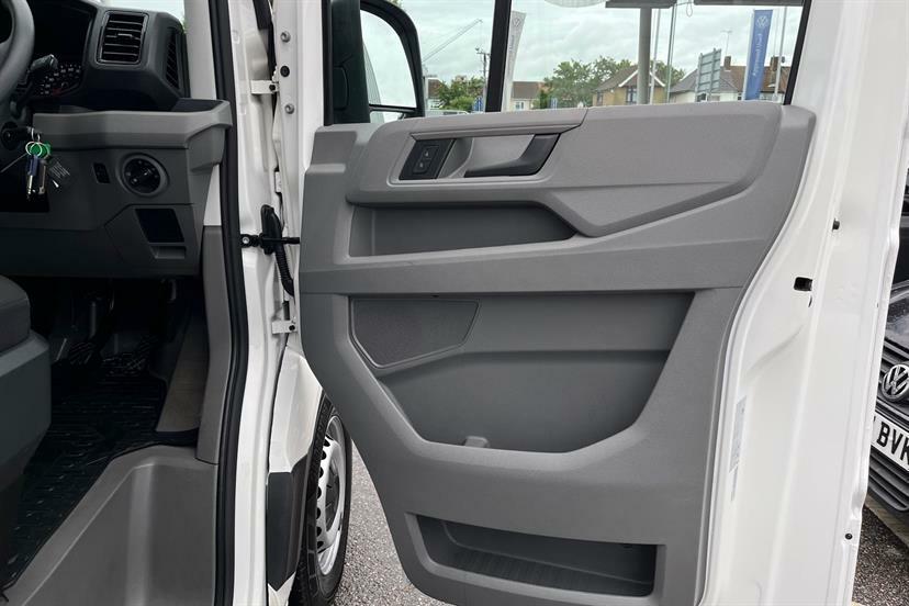 Volkswagen Crafter Cr35 Panel Van Commerce Plus Mwb 140 Ps 2.0 Tdi 8S Grey #10