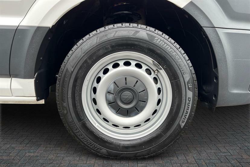 Volkswagen Crafter 2.0 Tdi 140Ps Commerce High Roof Van White #4