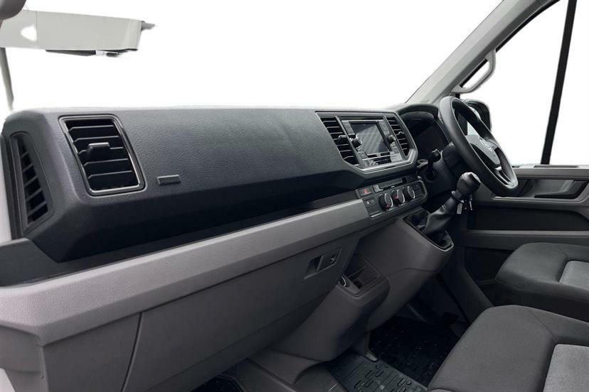 Volkswagen Crafter 2.0 Tdi 140Ps Commerce High Roof Van White #2