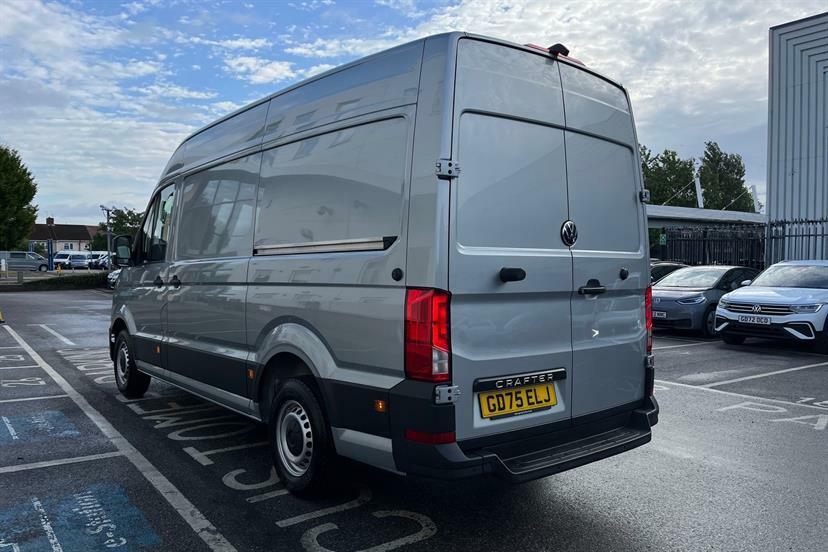 Volkswagen Crafter Panel Van Commerce Plus Mwb 140 Ps 2.0 Tdi 6Sp Man Silver #29