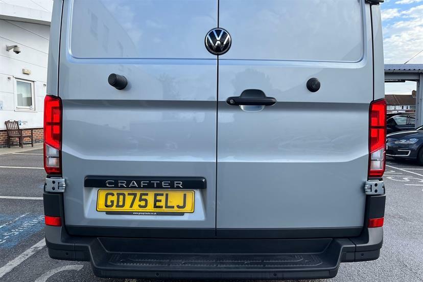 Volkswagen Crafter Panel Van Commerce Plus Mwb 140 Ps 2.0 Tdi 6Sp Man Silver #32