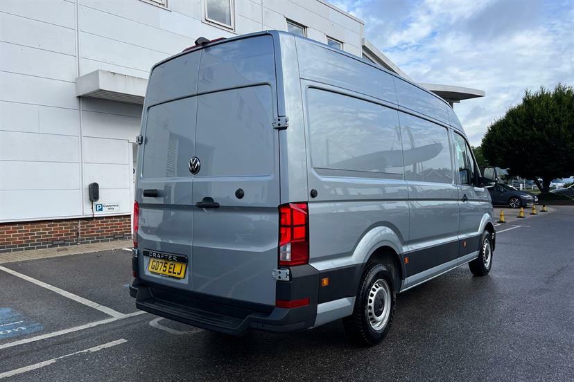Volkswagen Crafter Panel Van Commerce Plus Mwb 140 Ps 2.0 Tdi 6Sp Man Silver #31