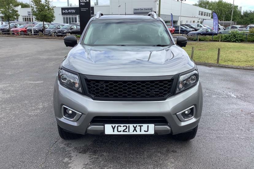 Nissan Navara Dci Tekna Shr Dcb White #7