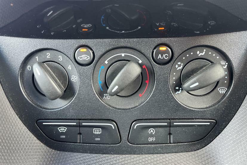 Ford Transit Connect Mpv Black #12