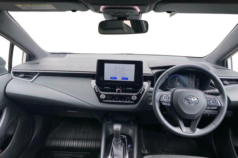 Toyota Corolla 1.8 Vvt-i Hybrid Commercial White #5