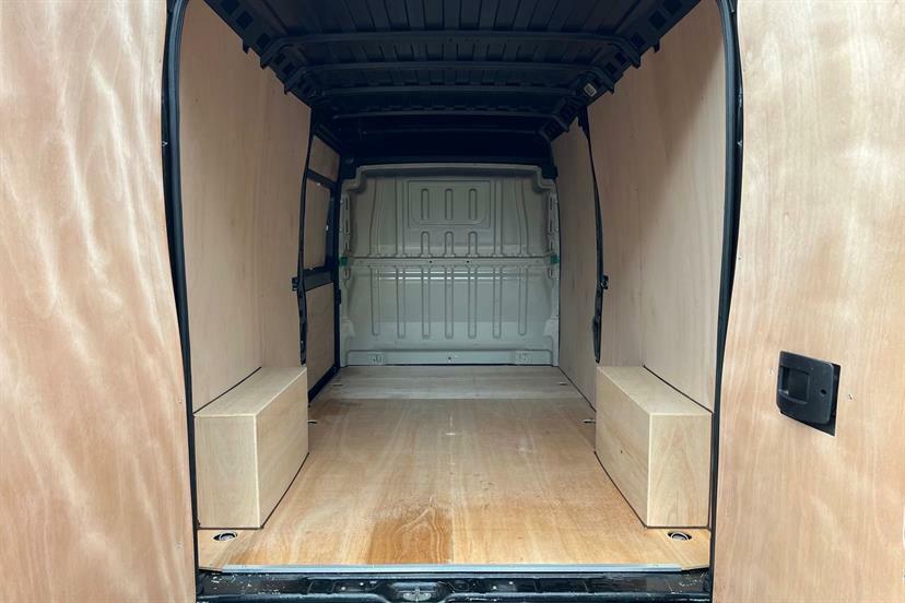 Citroen Relay 2.2 Bluehdi 35 Enterprise Panel Van Man White #9