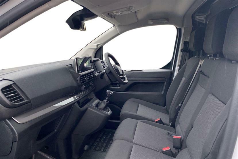Toyota PROACE 2.0D 145 Icon Van Black #10