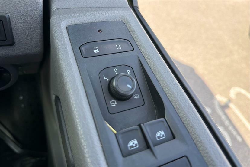 Volkswagen Transporter 2.0 Tdi 110 Startline Van Grey #30