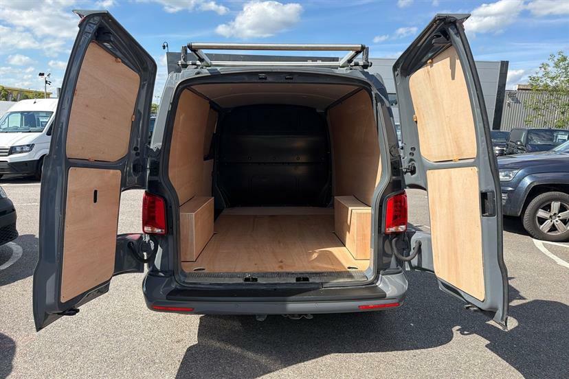 Volkswagen Transporter 2.0 Tdi 110 Startline Van Grey #18