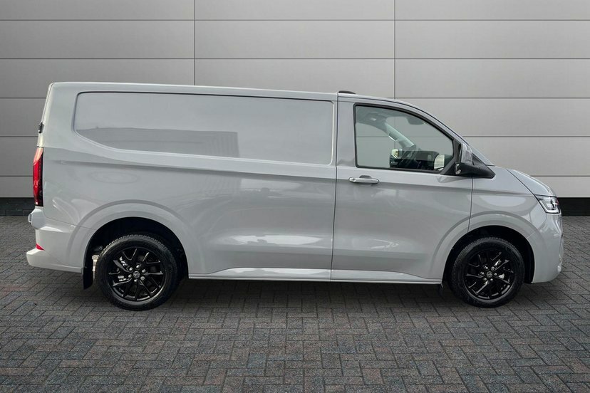 Volkswagen E-Transporter T32 65Kwh Commerce Pro Panel Van Grey #4