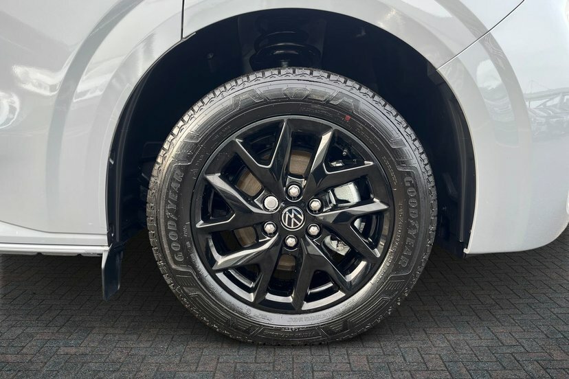 Volkswagen E-Transporter T32 65Kwh Commerce Pro Panel Van Grey #5