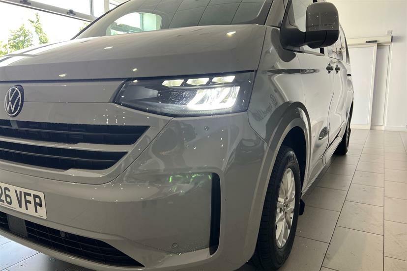 Volkswagen E-Transporter 160Kw 65Kwh 218Ps Commerce Pro Van Grey #10