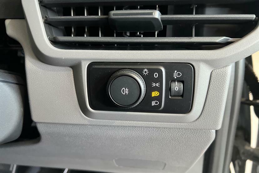 Volkswagen E-Transporter 160Kw 65Kwh Commerce Pro Kombi Van Grey #6