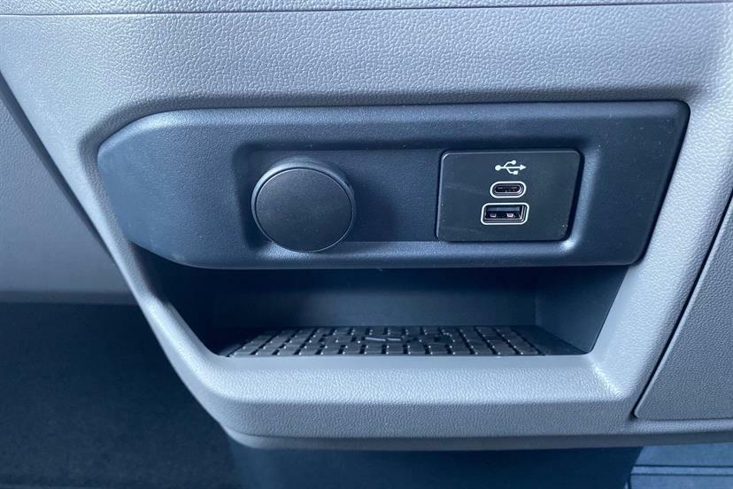 Volkswagen Transporter Shuttle 2.0 Tdi 150Ps Minibus Life #16