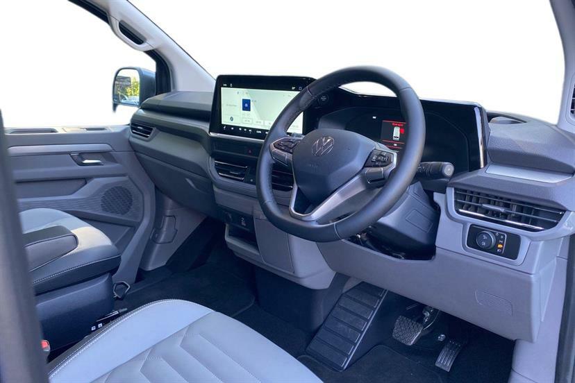 Volkswagen Transporter Shuttle 210Kw 65Kwh Minibus Style  #5