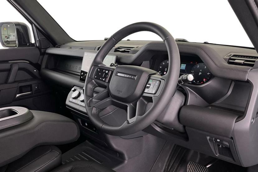 Land Rover Defender 110 X-dynamic Se Black #9
