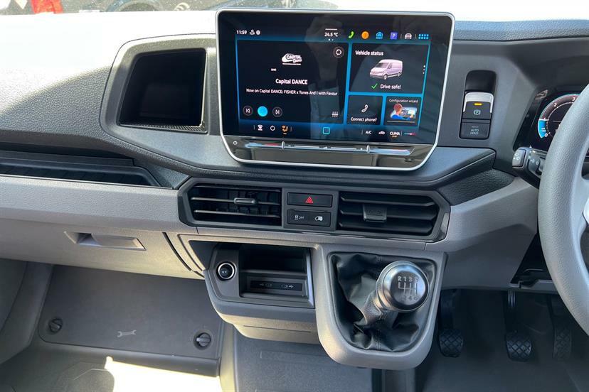 Volkswagen Crafter Cr35 Commerce Plus Lwb Euro 6 140Ps Digital Dash White #25