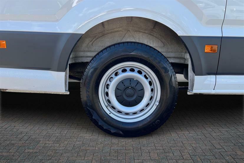Volkswagen Crafter 2.0 Tdi 140Ps Commerce Plus High Roof Van White #5