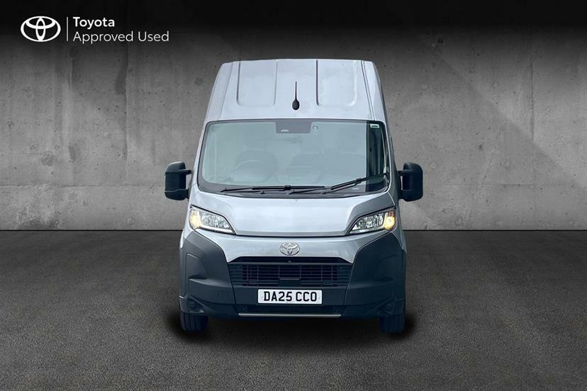 Toyota PROACE 2.2D 140 Icon H3 Van Silver #5