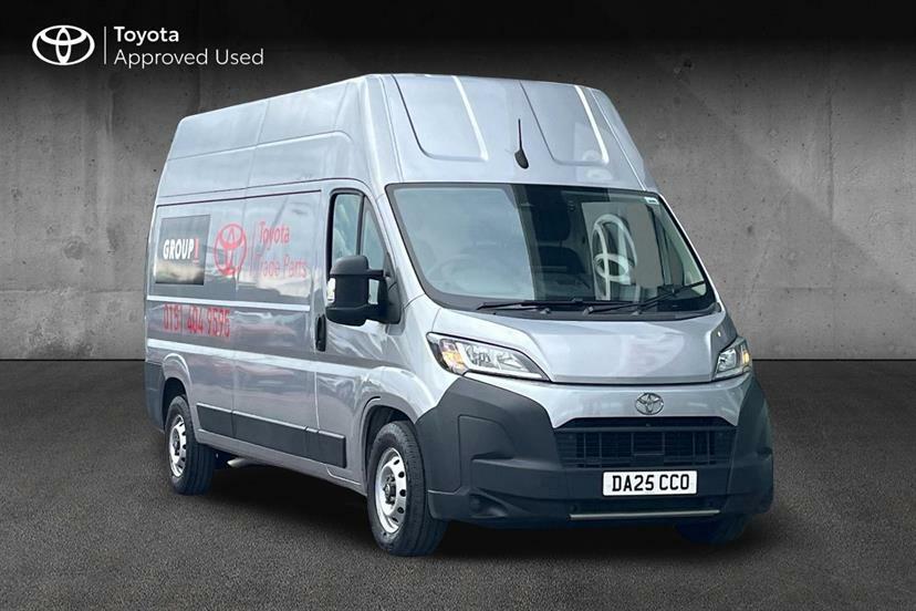 Toyota PROACE 2.2D 140 Icon H3 Van Silver