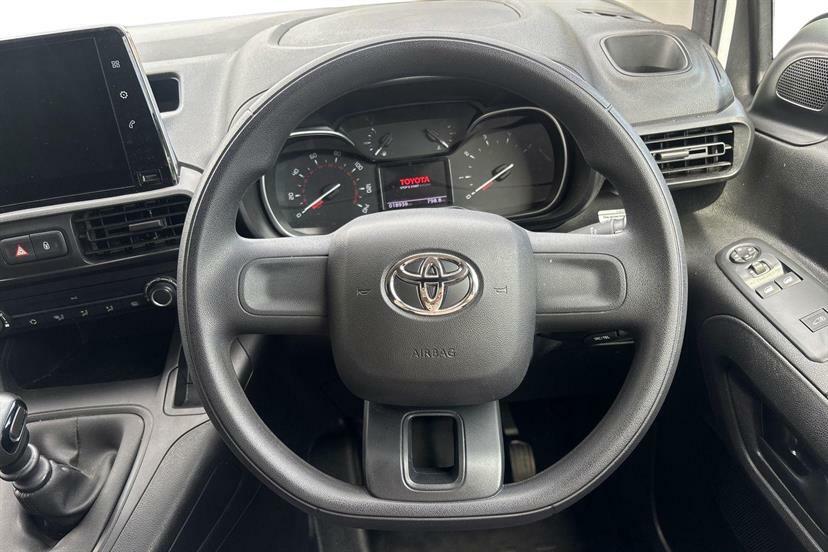Toyota Proace City 1.5D 100 Active Van 6 Speed White #6