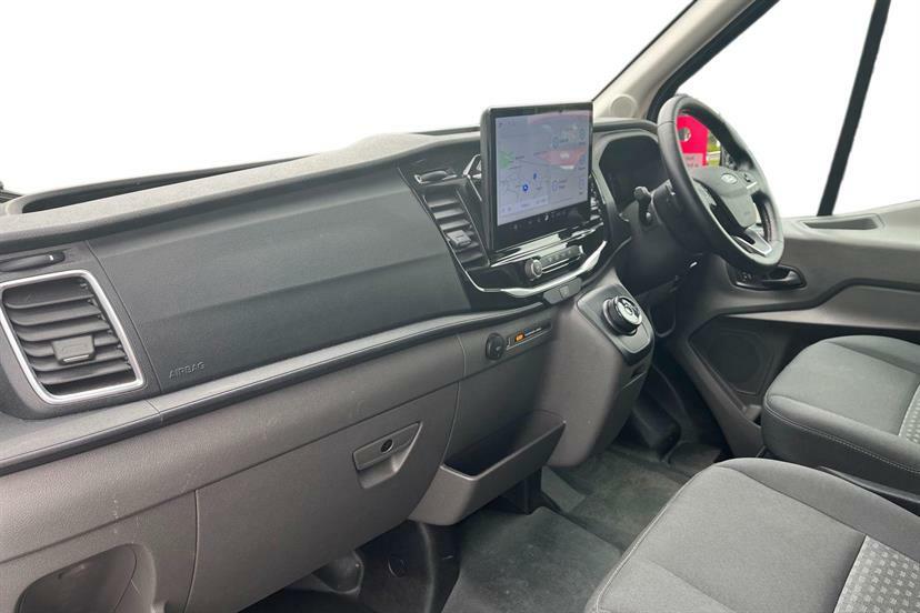 Ford Transit Custom 2.0 Ecoblue 130Ps H2 Limited Van 8S Nav Black #4