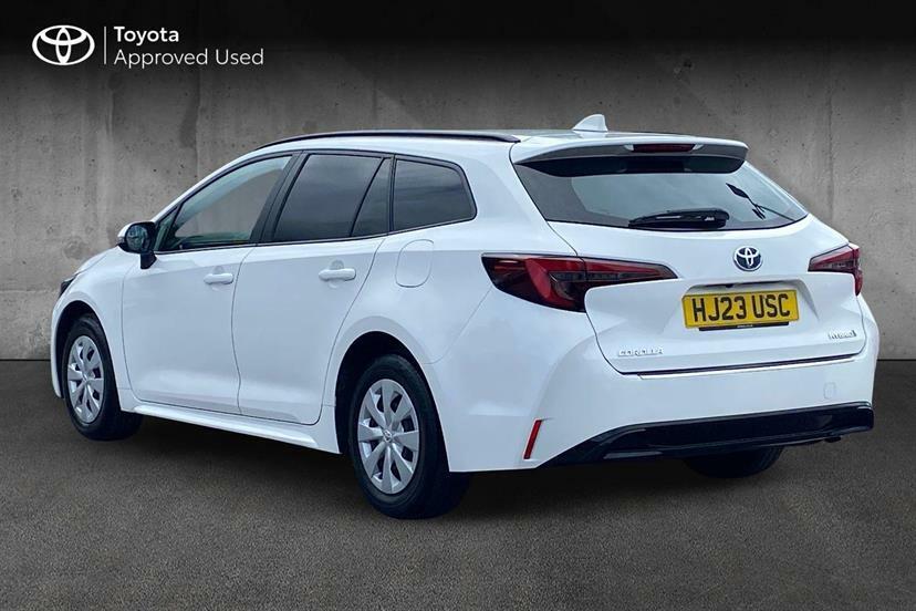 Toyota Corolla 1.8 Vvt-i Hybrid Commercial White #4
