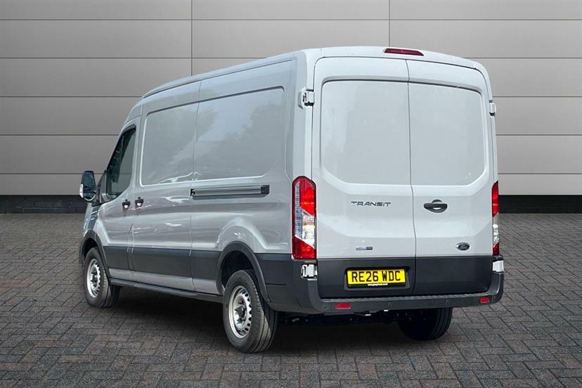 Ford Transit Custom 350 Leader L4 Elwb Luton Rwd 2.0 Ecoblue 130Ps White #2