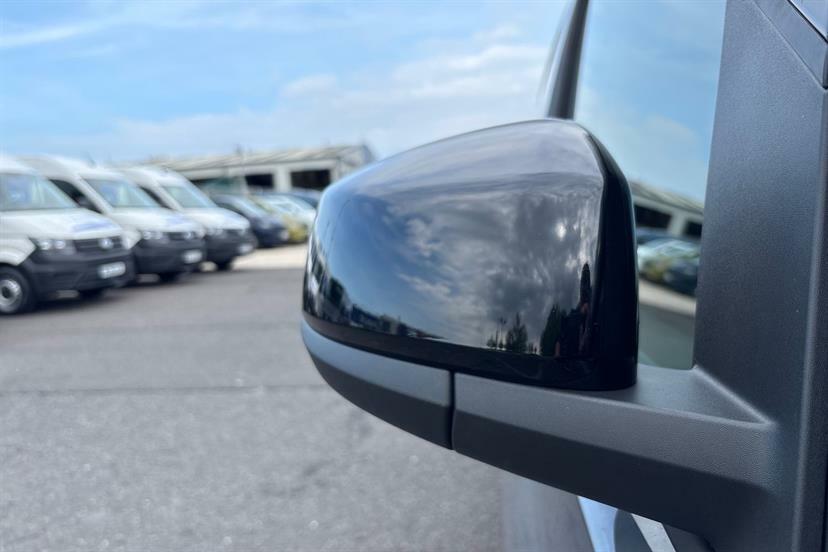 Volkswagen Caddy Maxi 1.5 Tsi 116 Silver #12