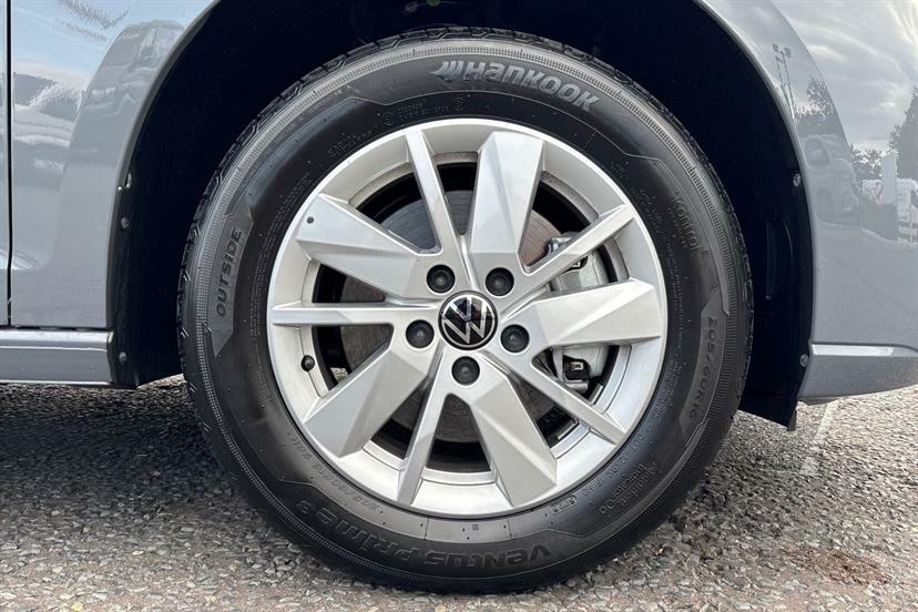 Volkswagen Caddy Maxi 1.5 Tsi 116 Silver #11