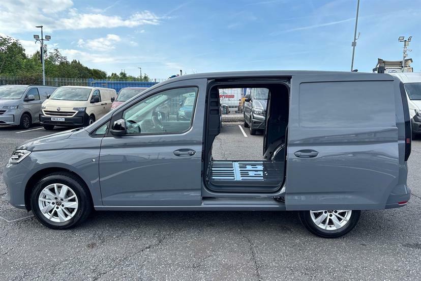 Volkswagen Caddy Maxi 1.5 Tsi 116 Silver #18