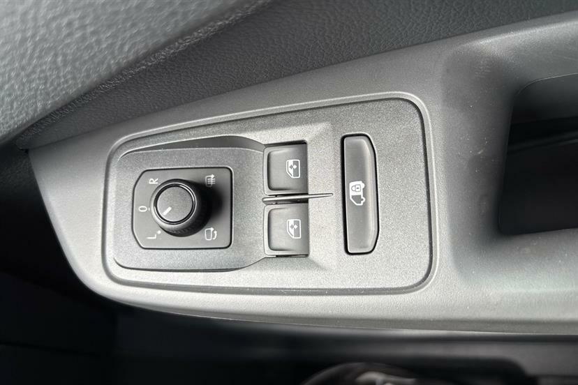 Volkswagen Caddy Maxi 1.5 Tsi 116 Silver #26