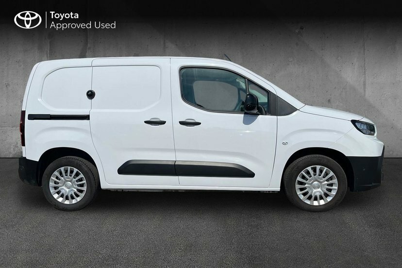 Toyota Proace City 1.5 Bluehdi Icon Short Panel Van 6Dr White #4