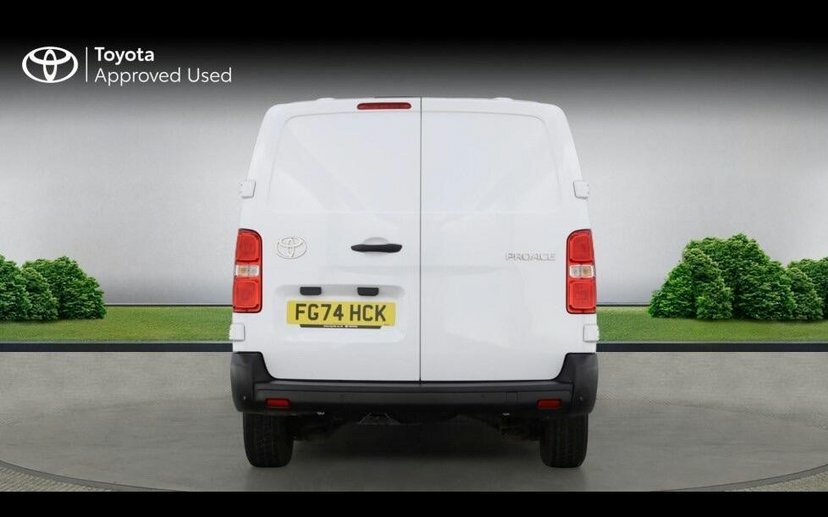 Toyota PROACE 2.0D Icon Long Panel Van Lwb 6Dr  #6