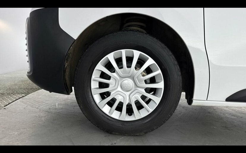 Toyota PROACE 2.0D Icon Long Panel Van Lwb Euro 6 6Dr Grey #9