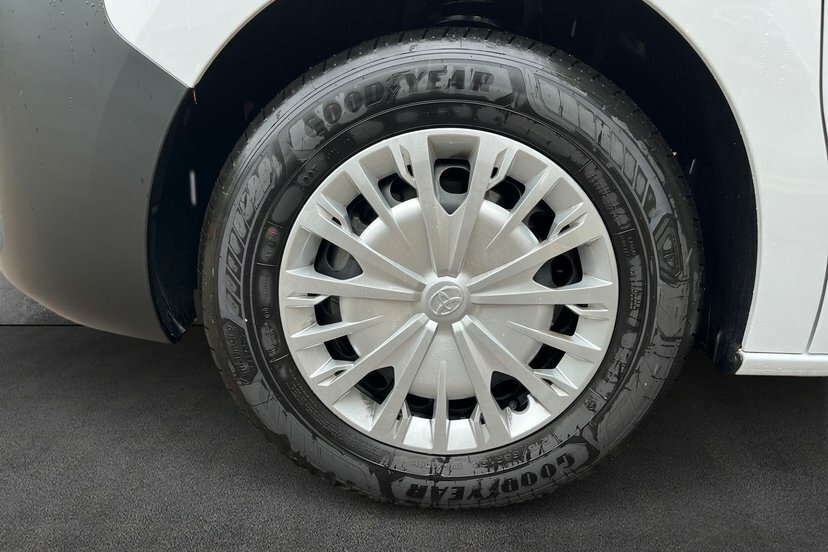 Toyota PROACE 1.5D Icon Medium Panel Van 6Dr Mwb White #5