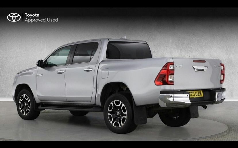 Toyota HILUX 2.8 D-4d Invincible 4Wd  #5