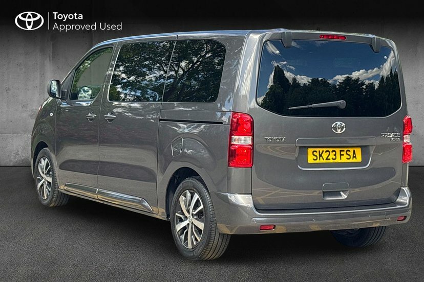 Toyota Proace Verso 2.0D Family Medium Mpv Mwb 8 Seat Grey #4