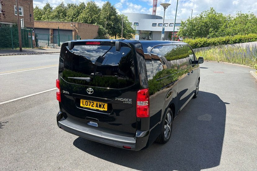 Toyota Proace Verso D-4d L2 Vip Black #24