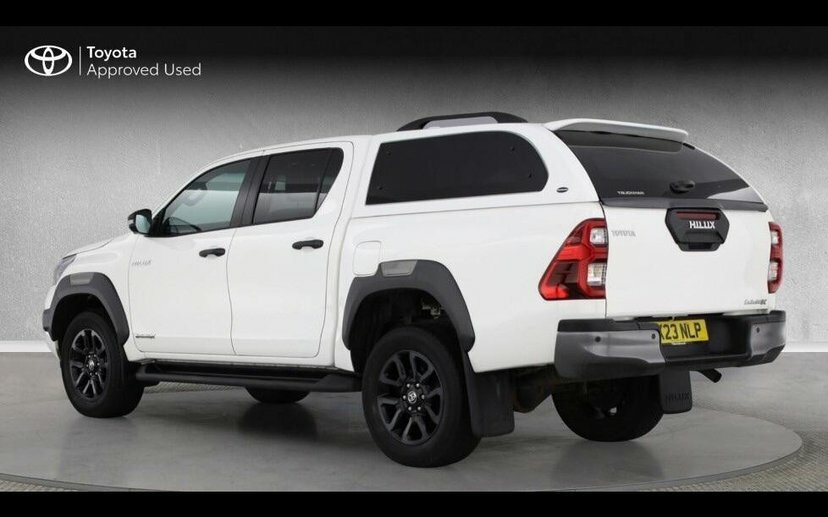 Toyota HILUX 2.8 D-4d Invincible X 4Wd  #5
