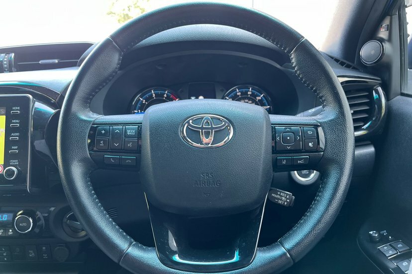 Toyota HILUX Active 4Wd D-4d Grey #30