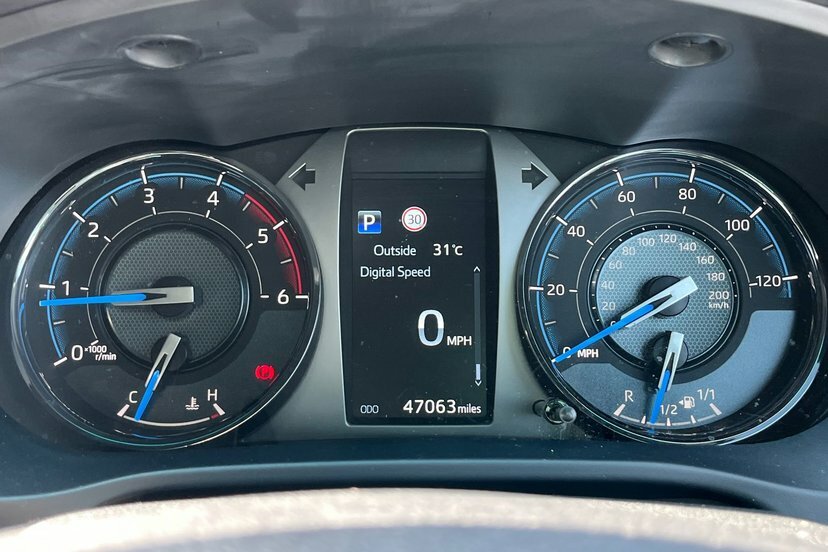 Toyota HILUX Active 4Wd D-4d Grey #15