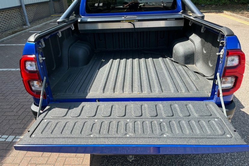 Toyota HILUX Active 4Wd D-4d Grey #9