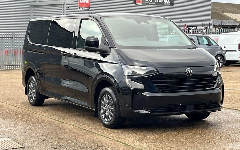 Volkswagen Transporter Shuttle 2.0 Tdi 170Ps Minibus Life Black