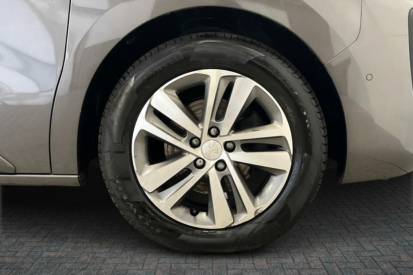 Peugeot Traveller 2.0 Bluehdi Allure Standard Mpv Grey #5