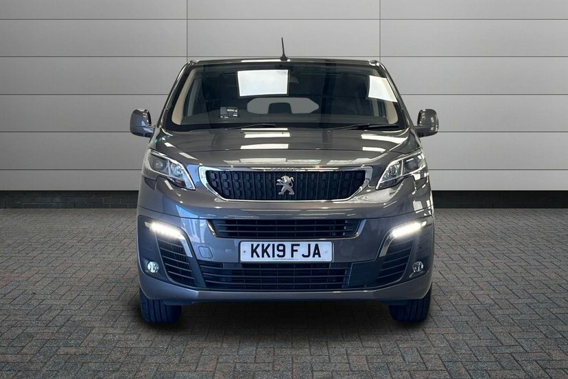 Peugeot Traveller Bluehdi Active U5932 Ulez Red #7