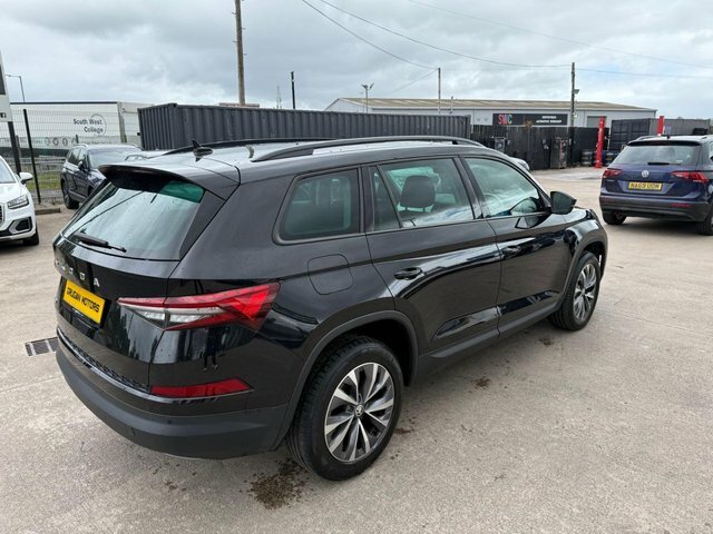 Skoda Kodiaq Tdi Se Drive Suv AJ72EJC Black #3